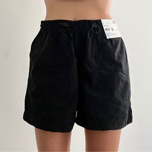 Uniqlo Women's Black Shorts